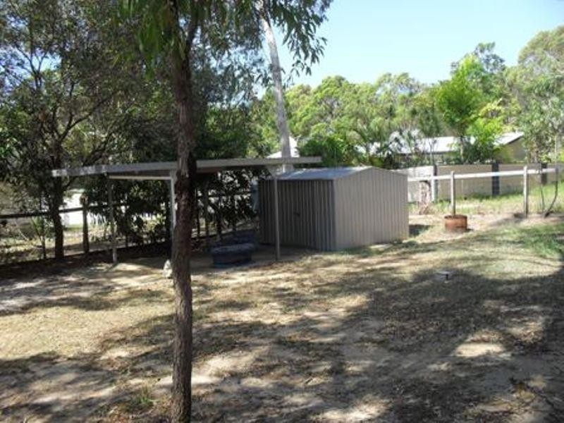 2 Parakeet Street, Macleay Island QLD 4184