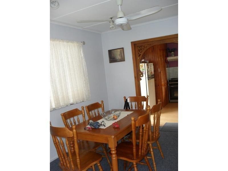 37 Scarborough Terrace, Macleay Island QLD 4184