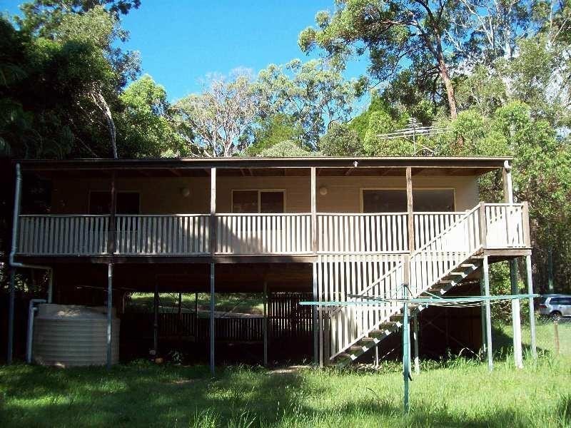 5 Piccaninny Street, Macleay Island QLD 4184