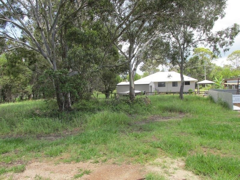 71 Scotts Road, Macleay Island QLD 4184