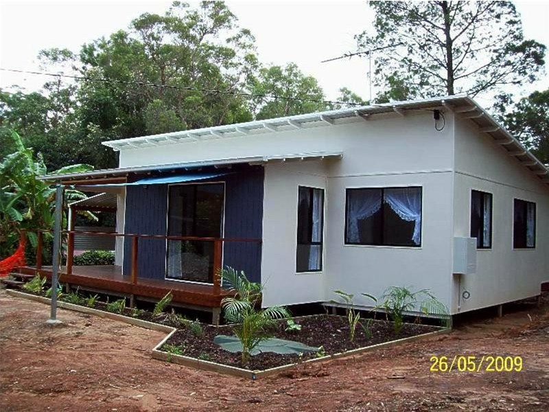 17 Aruma Street, Macleay Island QLD 4184