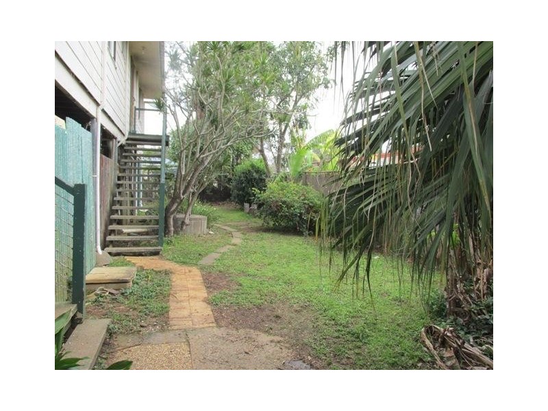 68 Scotts Road, Macleay Island QLD 4184