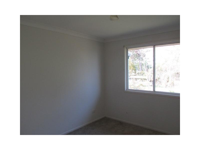 68 Scotts Road, Macleay Island QLD 4184