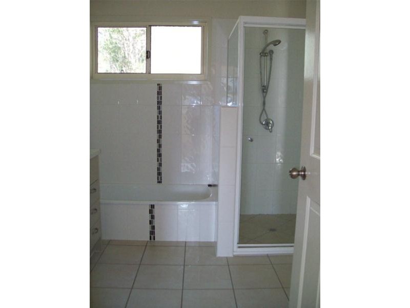 92 Kate Street, Macleay Island QLD 4184