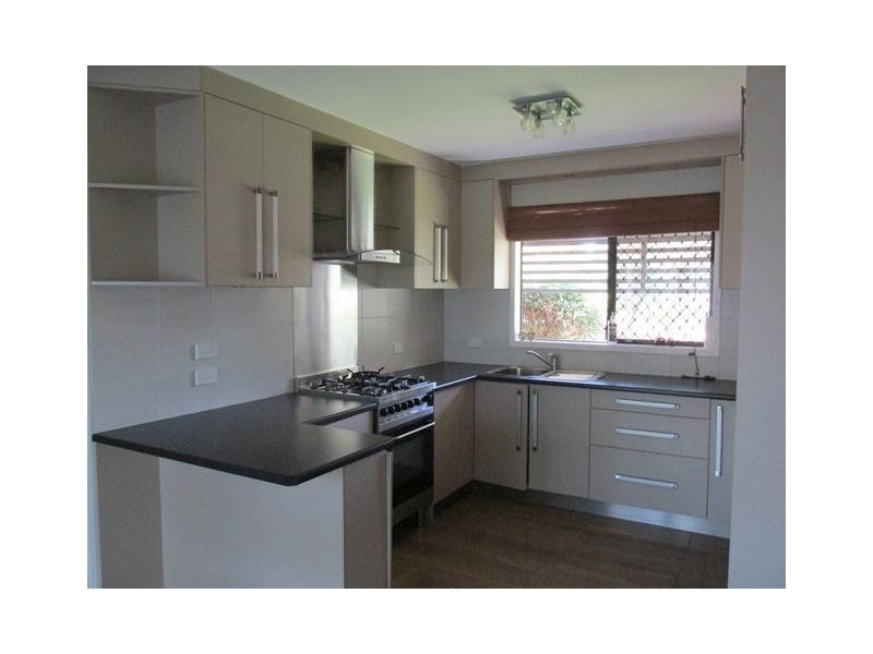 8 Timothy Street, Macleay Island QLD 4184