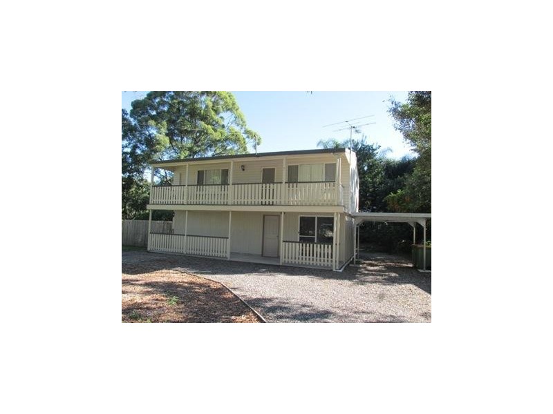 3 Betty Street, Macleay Island QLD 4184
