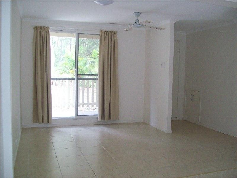 3 Betty Street, Macleay Island QLD 4184