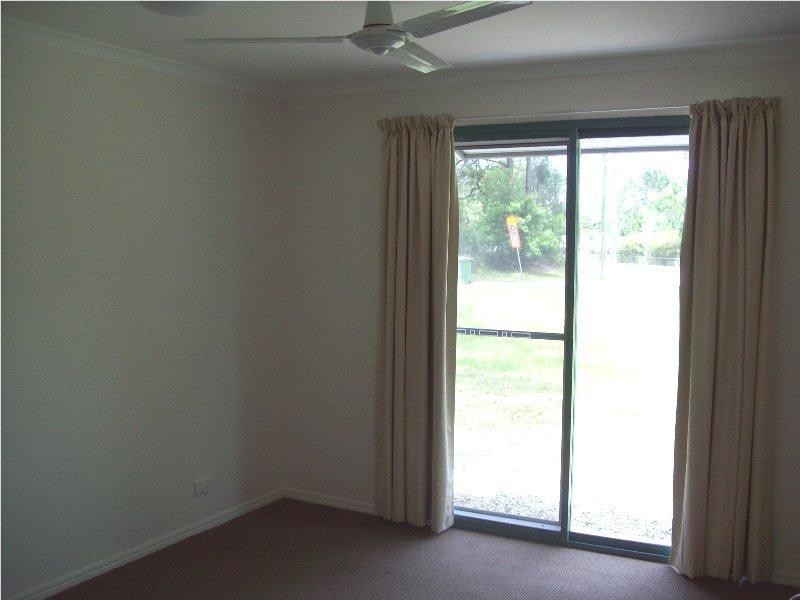 3 Betty Street, Macleay Island QLD 4184