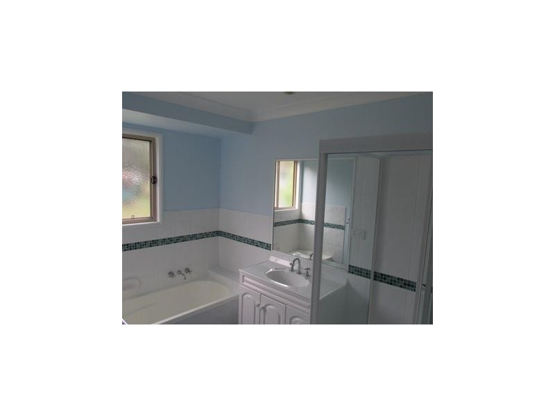 177 High Central Road, Macleay Island QLD 4184