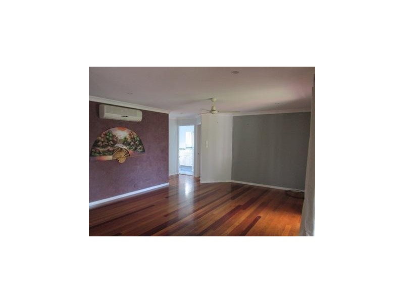 177 High Central Road, Macleay Island QLD 4184