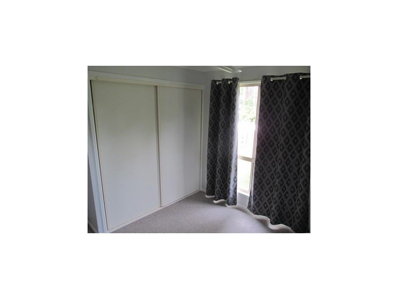 177 High Central Road, Macleay Island QLD 4184