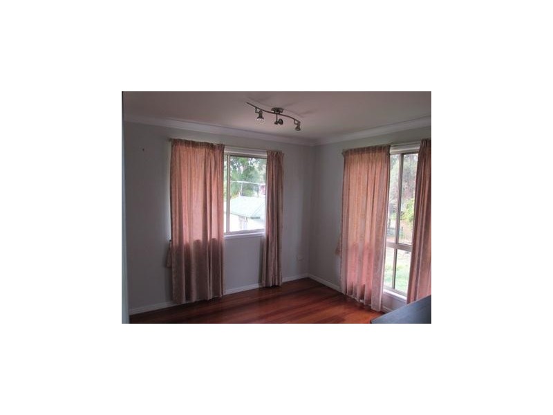 177 High Central Road, Macleay Island QLD 4184