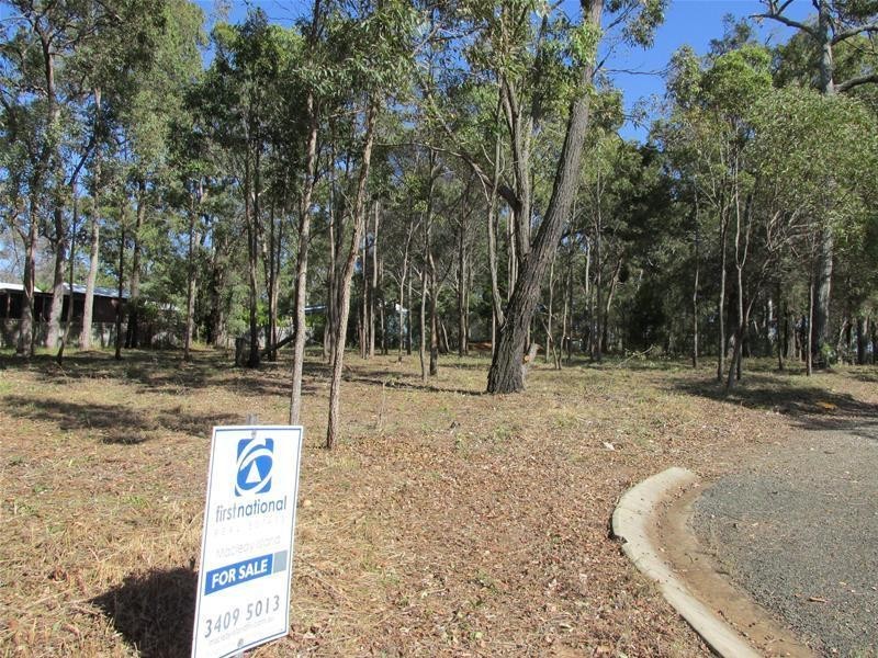 16 Ray Street, Macleay Island QLD 4184