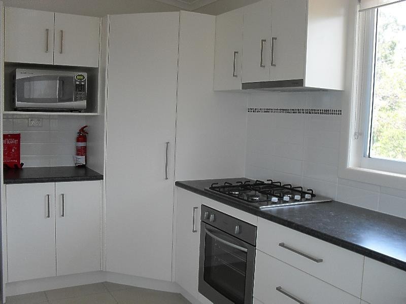 50 Eastbourne Terrace, Macleay Island QLD 4184