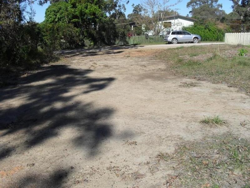 2 Percival Street, Macleay Island QLD 4184