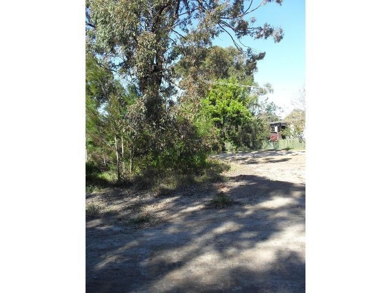 2 Percival Street, Macleay Island QLD 4184