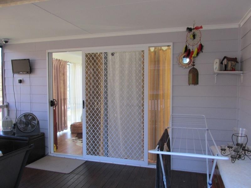 43 Wirralee Street, Macleay Island QLD 4184