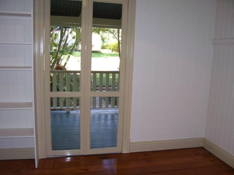 10 Alkira Street, Macleay Island QLD 4184