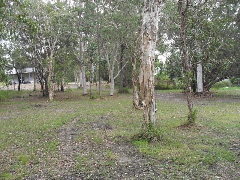 7 Kardinia Street, Macleay Island QLD 4184