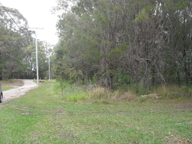 7 Kardinia Street, Macleay Island QLD 4184