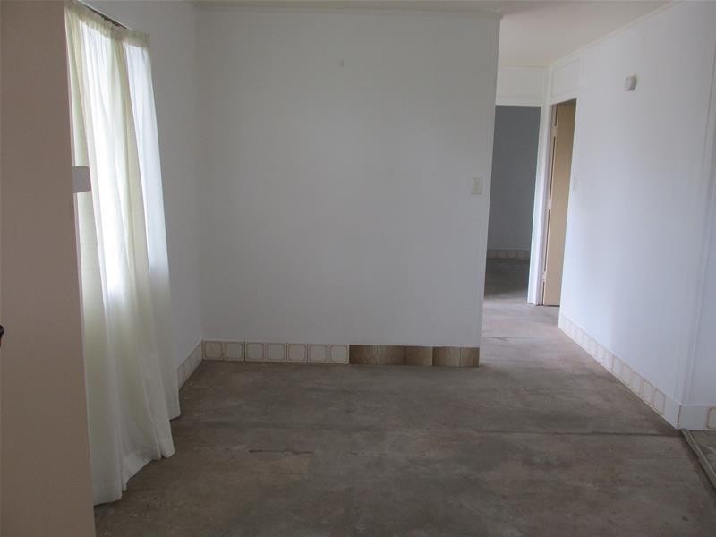 17 Hamilton Parade, Macleay Island QLD 4184