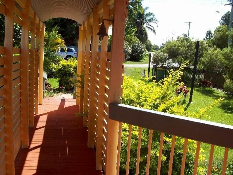 35 Jan Street, Macleay Island QLD 4184