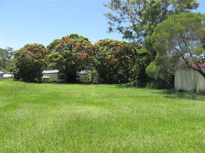 29 Scotts Road, Macleay Island QLD 4184
