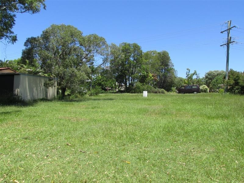 29 Scotts Road, Macleay Island QLD 4184