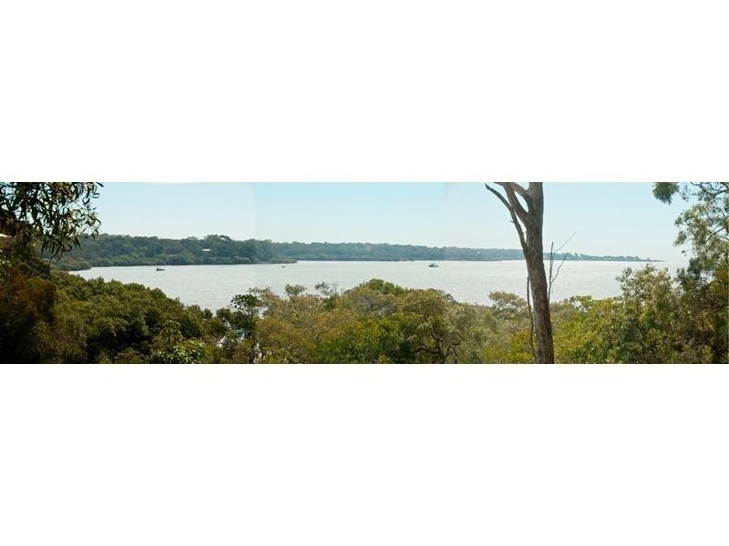54 Timothy Street, Macleay Island QLD 4184