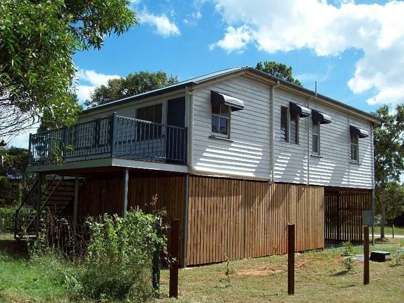 1 Lemontree Drive, Macleay Island QLD 4184