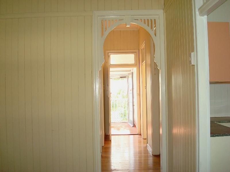 1 Lemontree Drive, Macleay Island QLD 4184