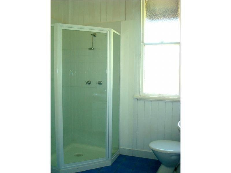 1 Lemontree Drive, Macleay Island QLD 4184