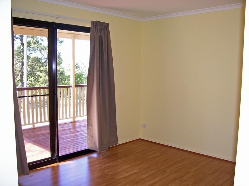 13 Alkira Street, Macleay Island QLD 4184