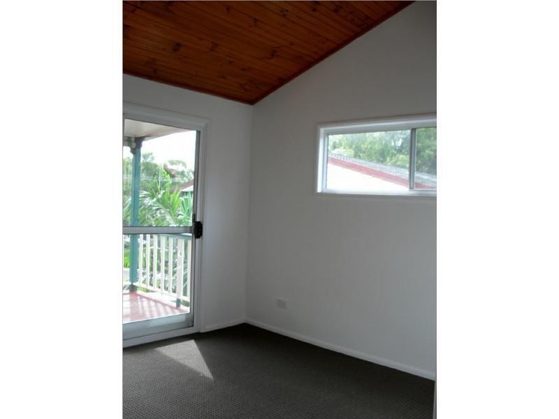 14 Alexander Street, Macleay Island QLD 4184