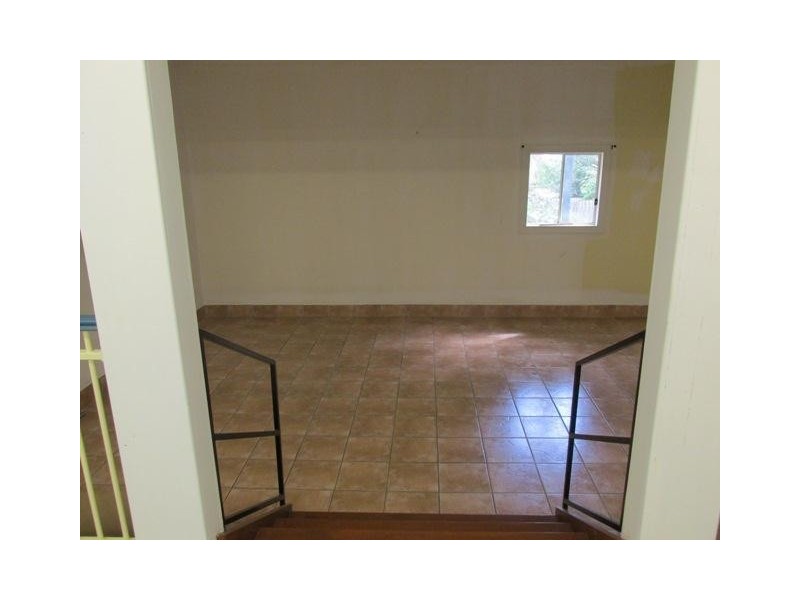 3/25 High Central Road, Macleay Island QLD 4184