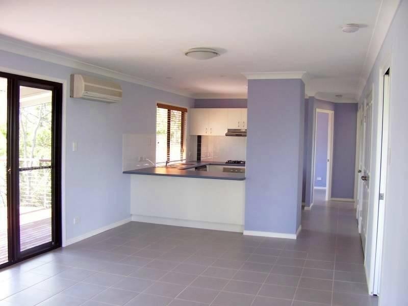 36 Blue Water Crescent, Macleay Island QLD 4184