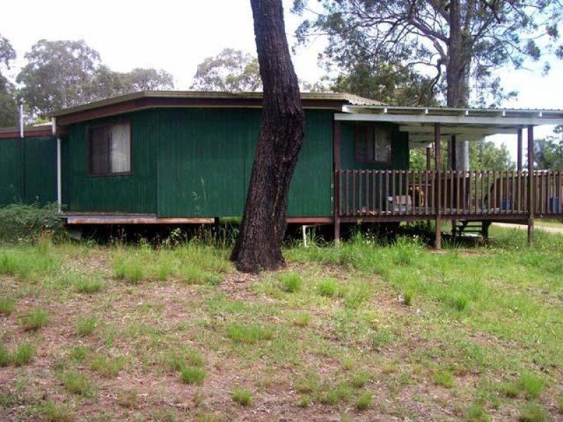 20 Wyena Avenue, Lamb Island QLD 4184