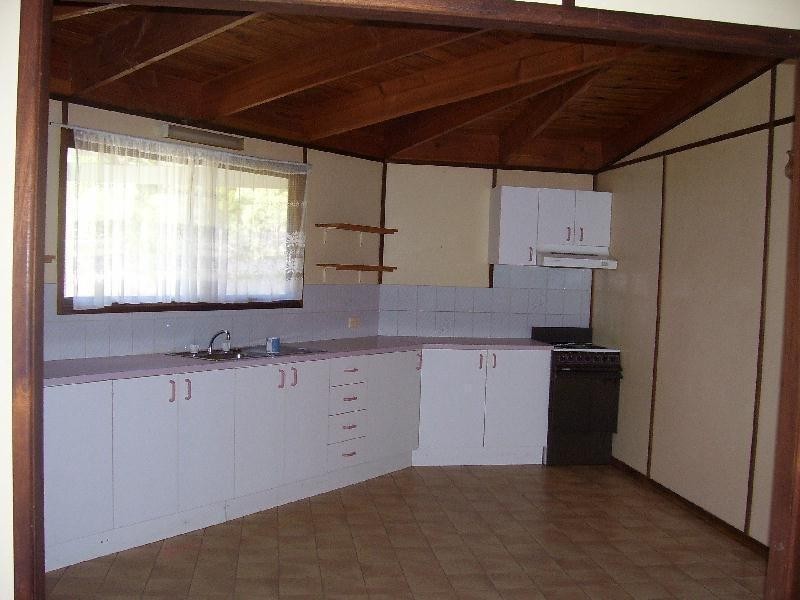 20 Wyena Avenue, Lamb Island QLD 4184