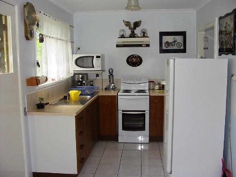 4 Orion Street, Macleay Island QLD 4184