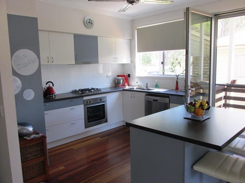 20 Tingara Street, Macleay Island QLD 4184