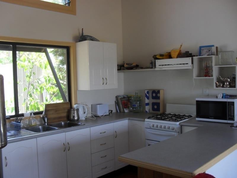 20 Deviot Street, Macleay Island QLD 4184