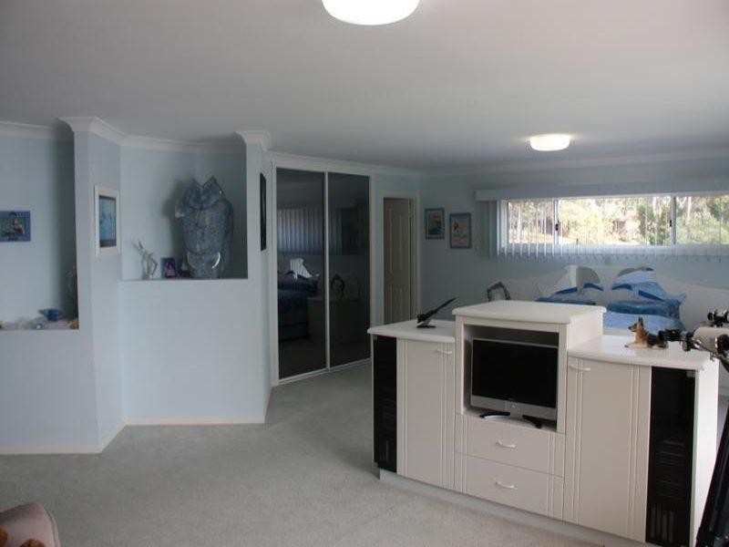 115 Beelong Street, Macleay Island QLD 4184