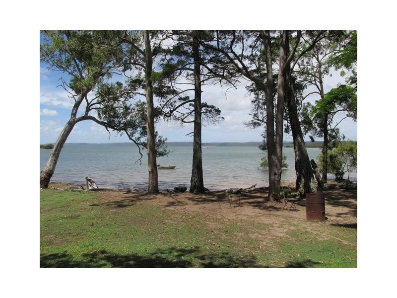 11 Zelma Court, Macleay Island QLD 4184