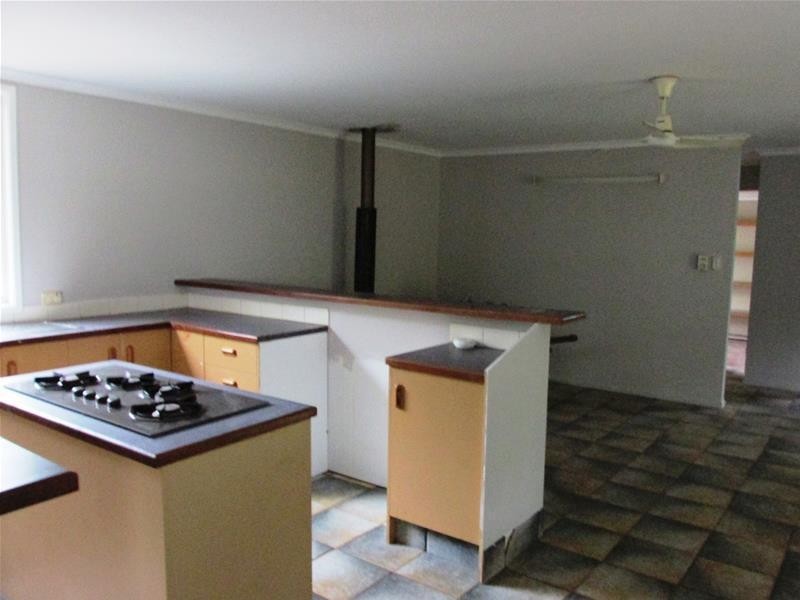 57  Noyes Parade, Karragarra Island QLD 4184