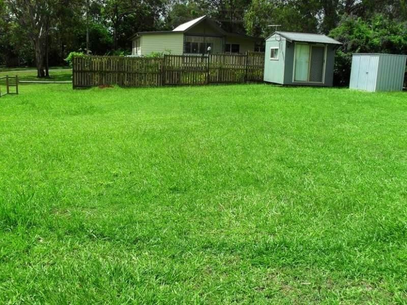 65 Scotts Road, Macleay Island QLD 4184