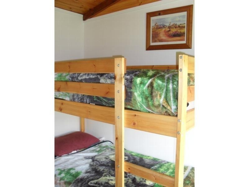 65 Scotts Road, Macleay Island QLD 4184