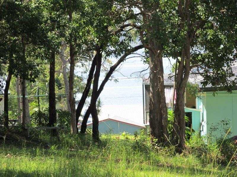 74 Beelong Street, Macleay Island QLD 4184