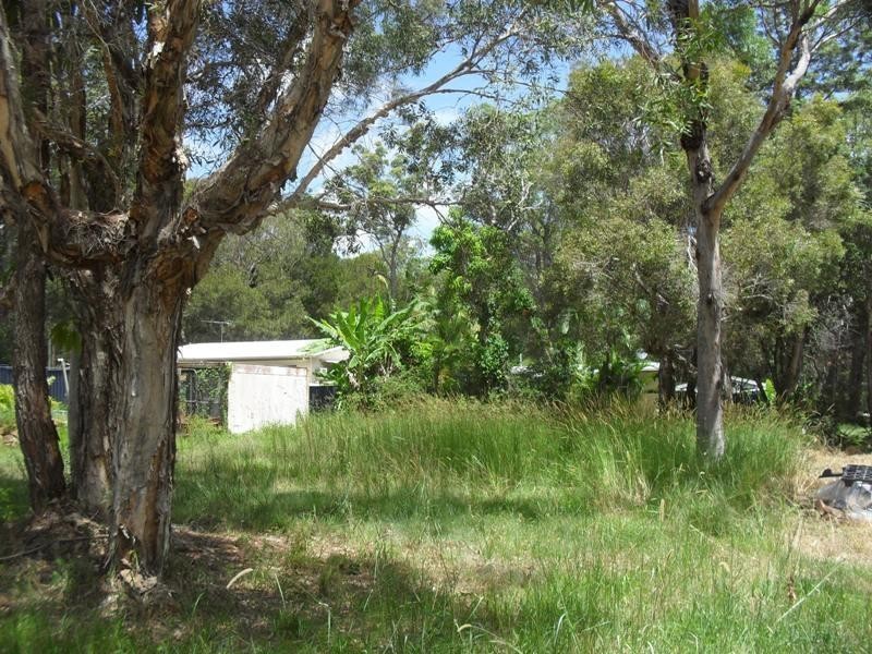 20 Panaroo Street, Macleay Island QLD 4184