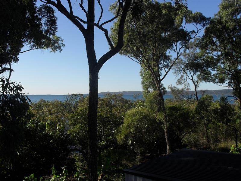 23 Coorong, Macleay Island QLD 4184