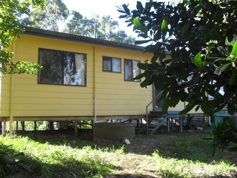 23 Coorong, Macleay Island QLD 4184